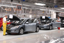W4 - Medienzuführungssystem in einem Automobilwerk